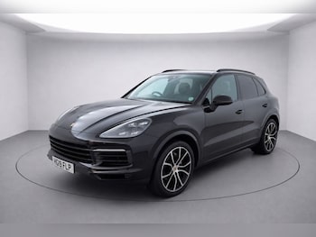 Used Porsche Cayenne 2019 for sale - 78500437: Photo