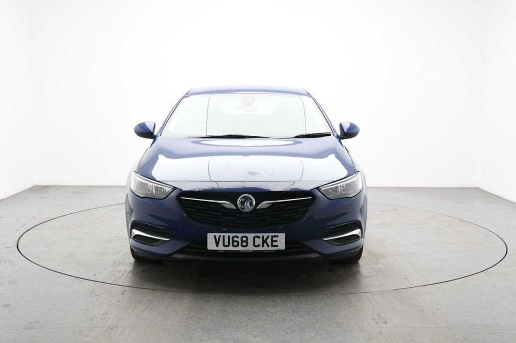 Used Vauxhall Insignia 2018 for sale - 77780369: Photo 2