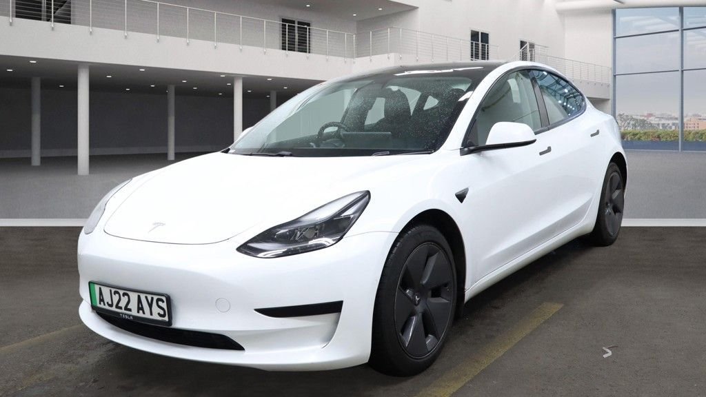 Used Tesla Model 3 2022 for sale - 77200506: Photo 2