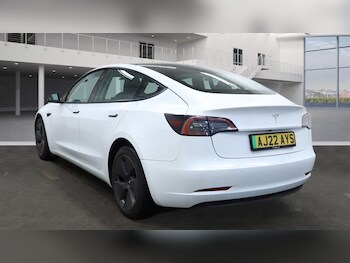 Used Tesla Model 3 2022 for sale - 77200506: Photo