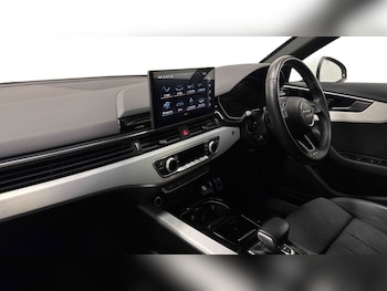 Used Audi A4 2022 for sale - 79276058: Photo