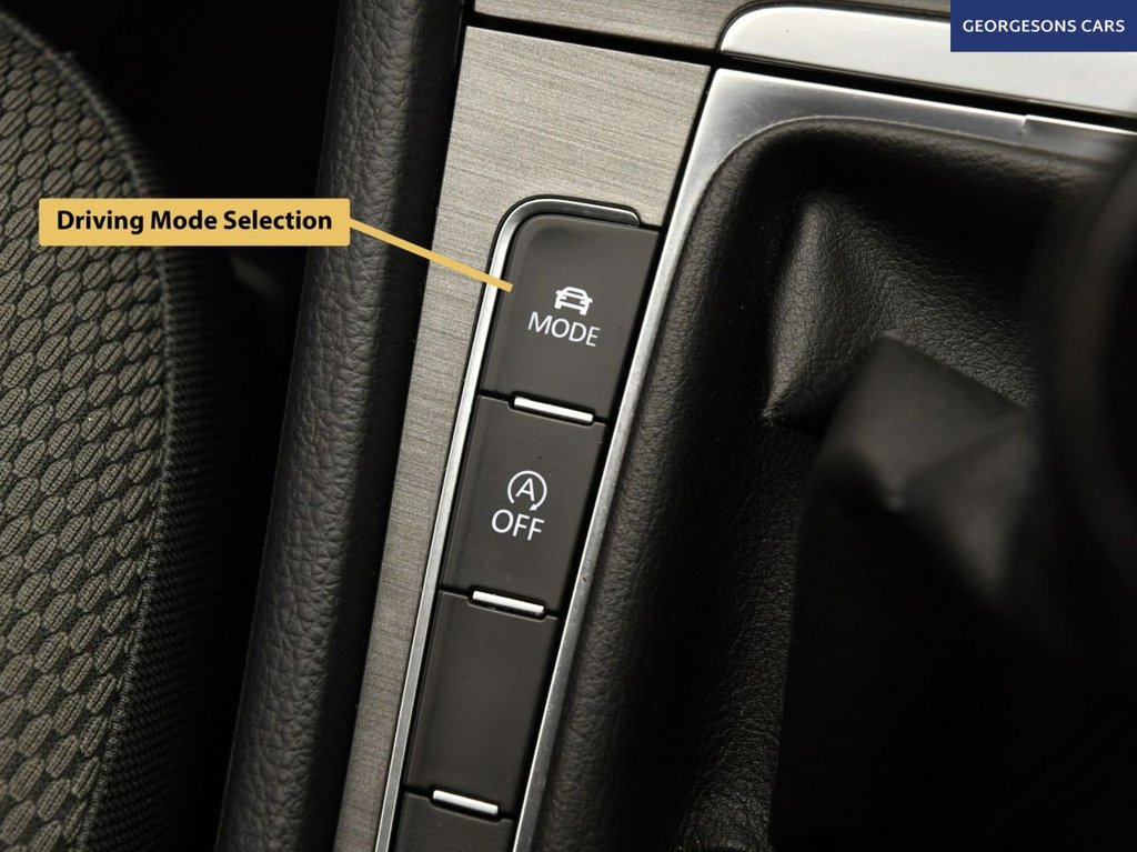 Used Volkswagen Golf 2013 for sale - 77250206: Photo 16