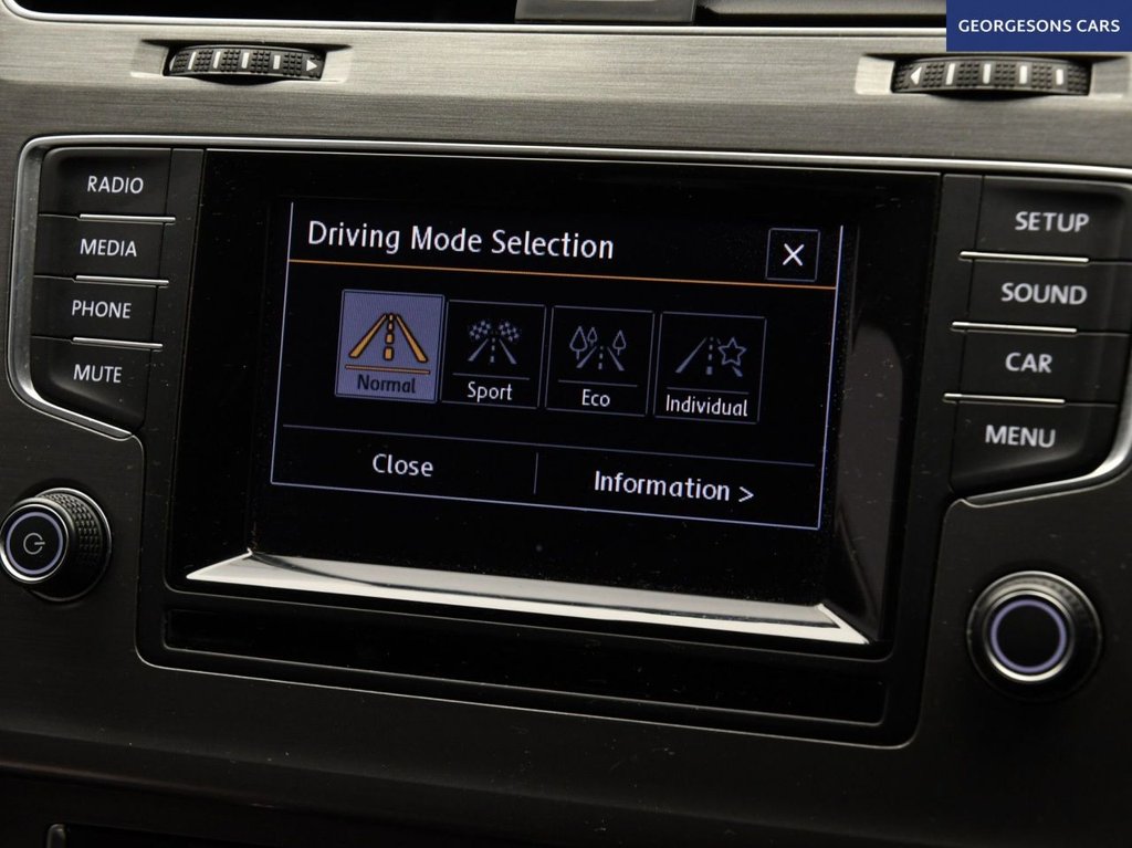 Used Volkswagen Golf 2013 for sale - 77250206: Photo 20