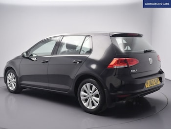 Used Volkswagen Golf 2013 for sale - 77250206: Photo