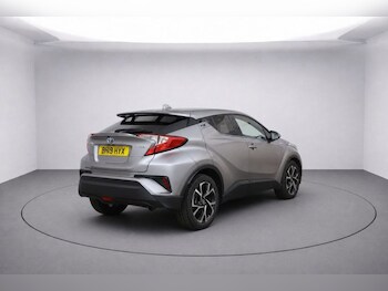 Used Toyota C-HR 2019 for sale - 78500845: Photo
