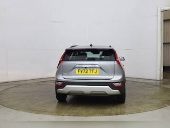 Used Kia Niro 2023 for sale - 77720110: Photo