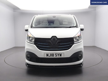 Used Renault Trafic 2018 for sale - 77080591: Photo