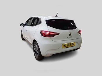 Used Renault Clio 2020 for sale - 77879369: Photo
