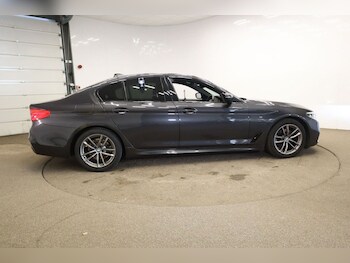 Used BMW 5 Series 2019 for sale - 75912239: Photo