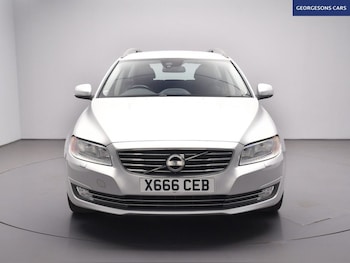 Used Volvo V70 2013 for sale - 78780452: Photo