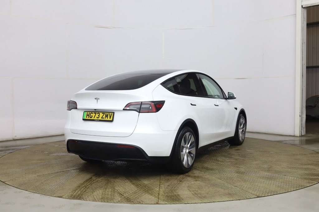 Used Tesla Model Y 2024 for sale - 77919931: Photo 4