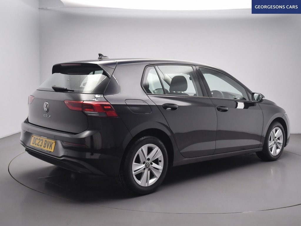 Used Volkswagen Golf 2023 for sale - 77088922: Photo 7