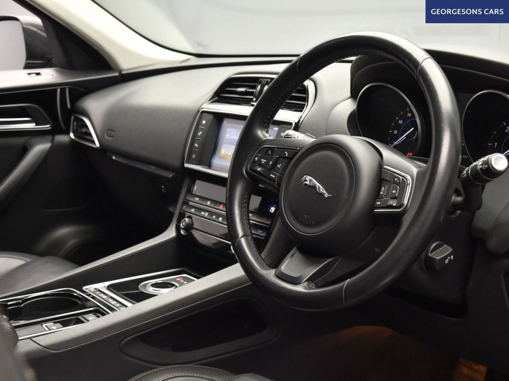 Used Jaguar F-Pace 2017 for sale - 78068438: Photo 13