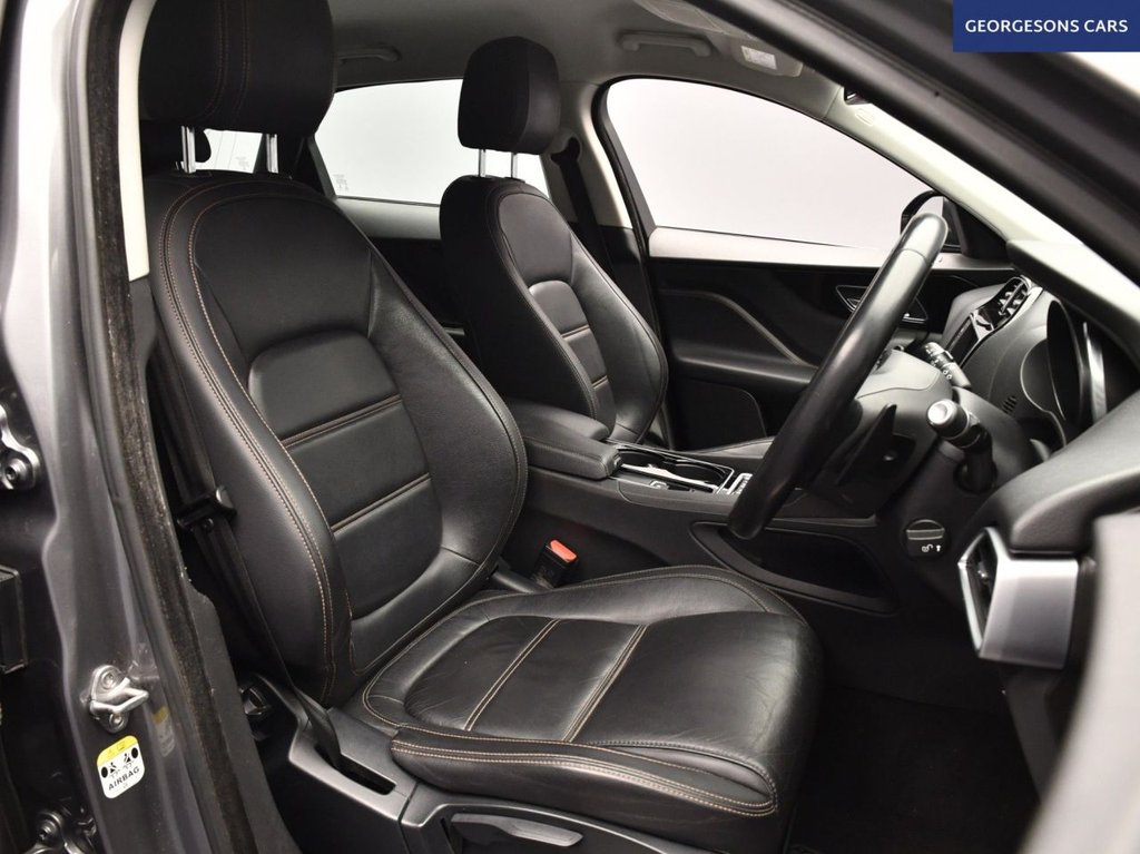 Used Jaguar F-Pace 2017 for sale - 78068438: Photo 15