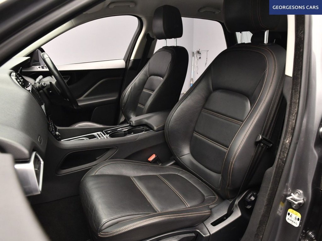 Used Jaguar F-Pace 2017 for sale - 78068438: Photo 16