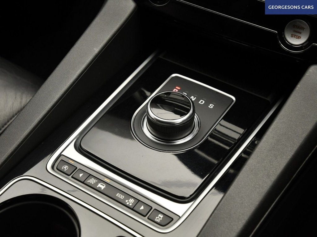 Used Jaguar F-Pace 2017 for sale - 78068438: Photo 24