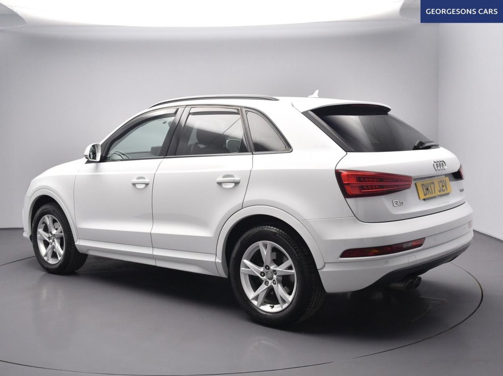 Used Audi Q3 2017 for sale - 77654703: Photo 2