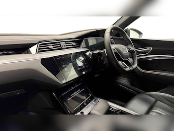 Used Audi e-tron 2021 for sale - 79191425: Photo
