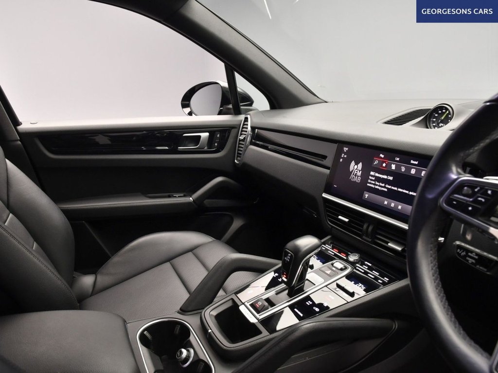 Used Porsche Cayenne 2021 for sale - 76469633: Photo 32