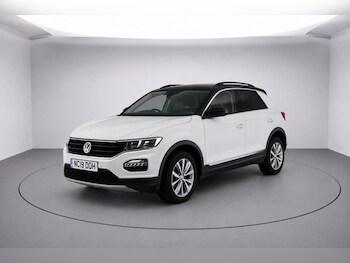 Used Volkswagen T-Roc 2019 for sale - 78658024: Photo