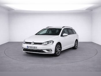 Used Volkswagen Golf 2019 for sale - 78315262: Photo