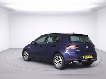 Used Volkswagen Golf 2019 for sale - 78180830: Photo