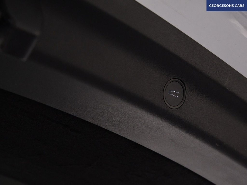 Used Tesla Model Y 2022 for sale - 77187894: Photo 11