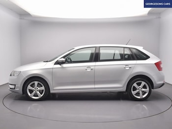 Used Skoda Rapid Spaceback 2017 for sale - 79071954: Photo