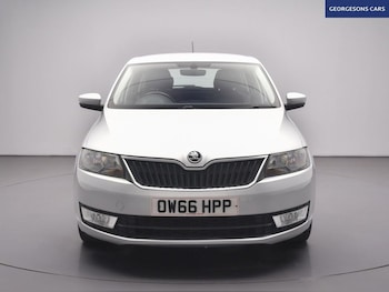 Used Skoda Rapid Spaceback 2017 for sale - 79071954: Photo