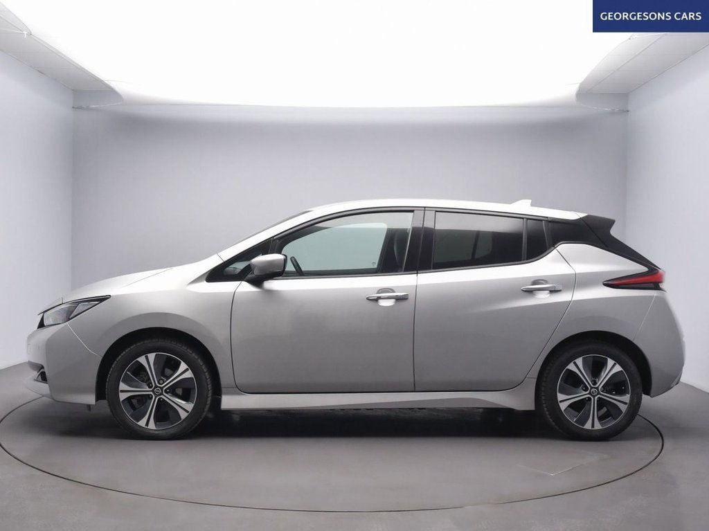 Used Nissan Leaf 2022 for sale - 77748122: Photo 5