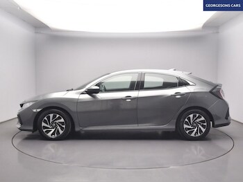 Used Honda Civic 2019 for sale - 79437946: Photo