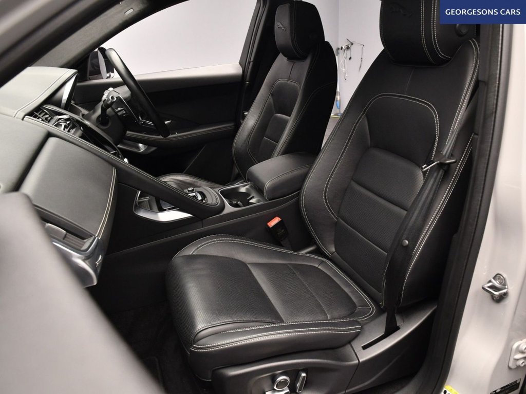 Used Jaguar E-Pace 2021 for sale - 77049051: Photo 16