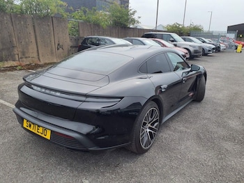 Used Porsche Taycan 2021 for sale - 75765443: Photo