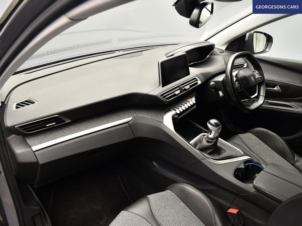 Used Peugeot 5008 2018 for sale - 77048780: Photo 11