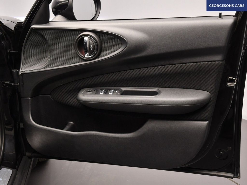 Used MINI Clubman 2018 for sale - 77080340: Photo 19