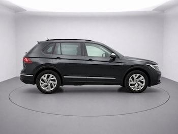 Used Volkswagen Tiguan 2022 for sale - 78887021: Photo