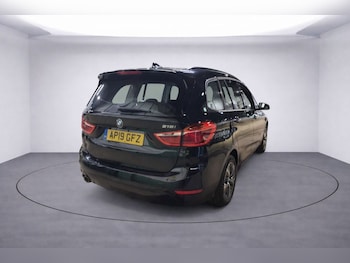 Used BMW 2 Series 2019 for sale - 77967018: Photo