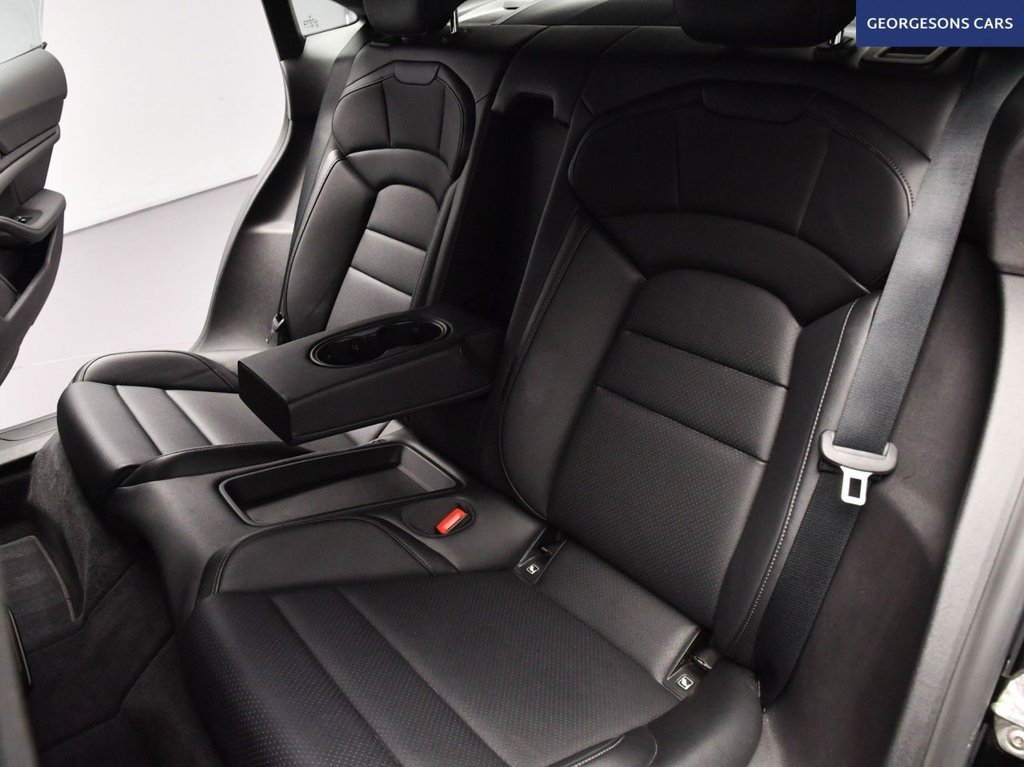 Used Porsche Taycan 2021 for sale - 77582878: Photo 31