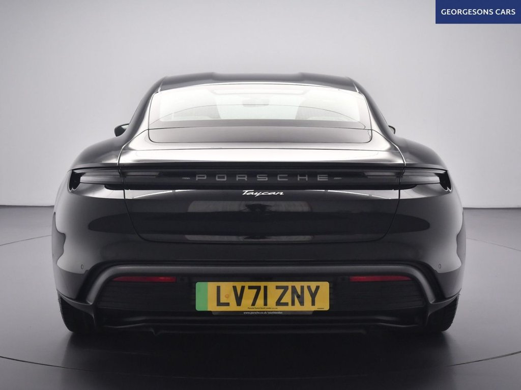 Used Porsche Taycan 2021 for sale - 77582878: Photo 5