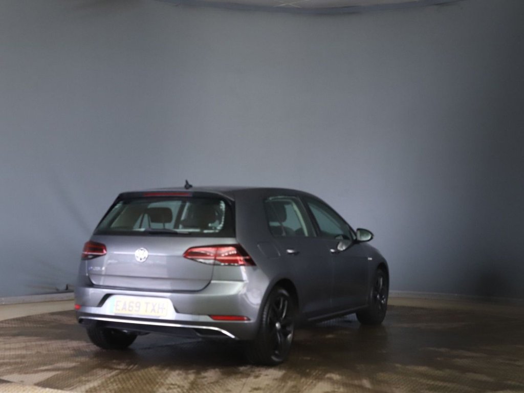 Used Volkswagen Golf 2019 for sale - 77719536: Photo 6