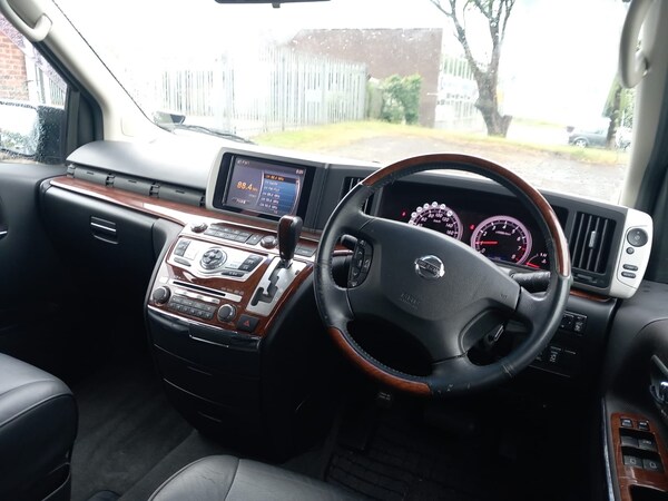 Used Nissan Elgrand 2007 for sale - 74841859: Photo 5