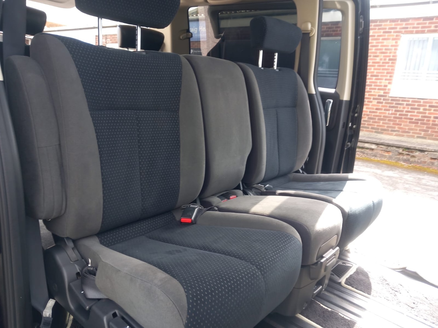 Used Nissan Elgrand 2006 for sale - 78012663: Photo 17