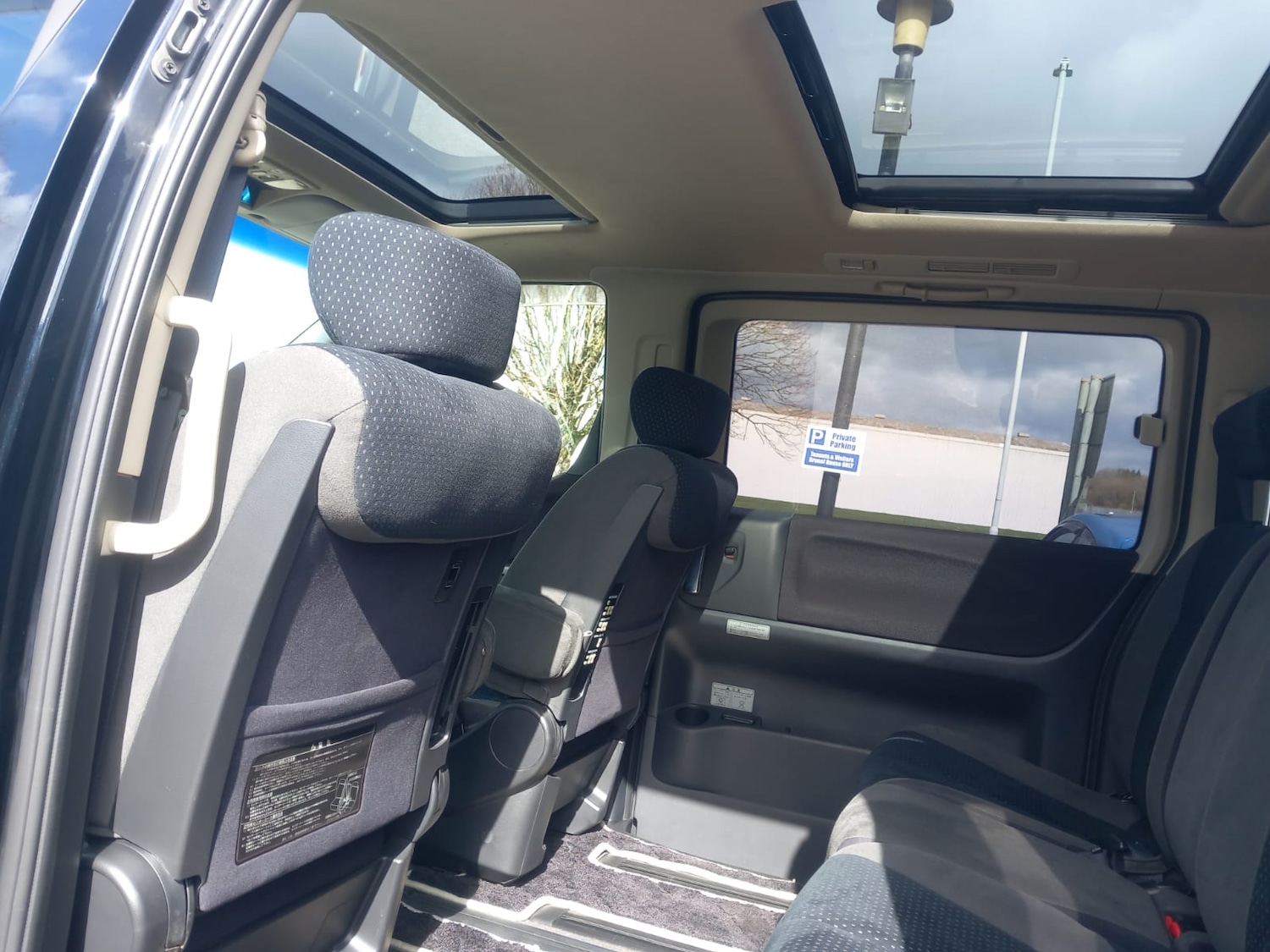 Used Nissan Elgrand 2006 for sale - 78012663: Photo 18