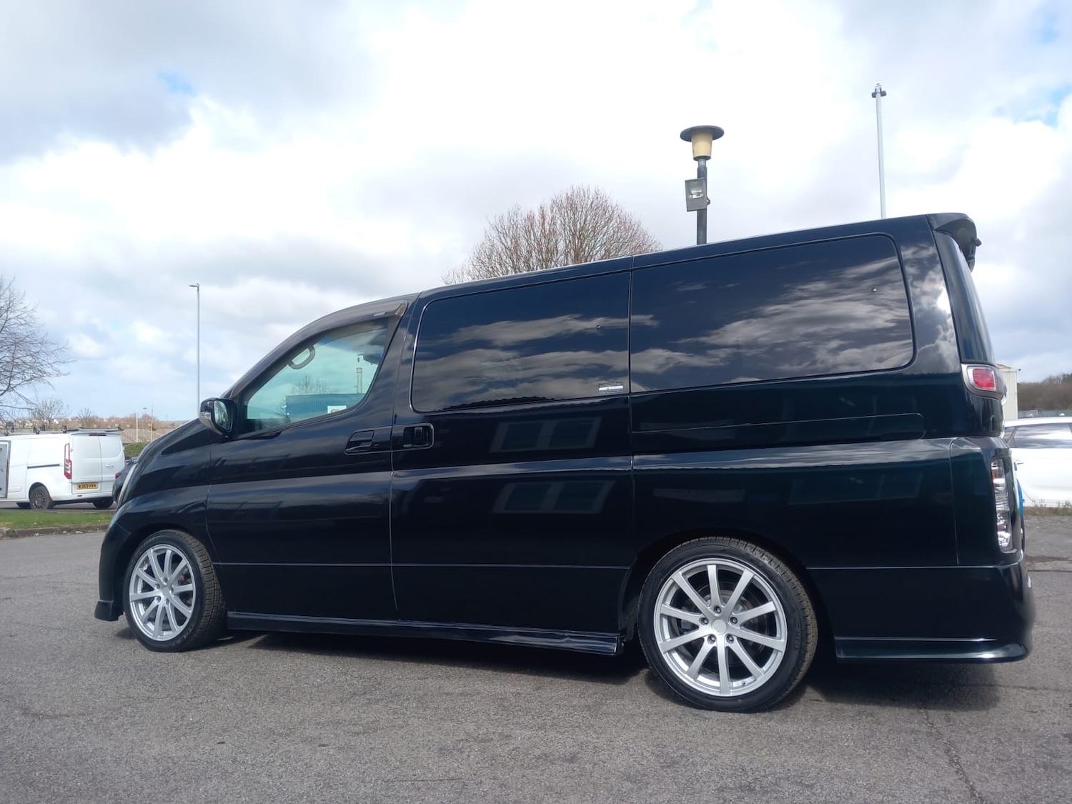 Used Nissan Elgrand 2006 for sale - 78012663: Photo 31