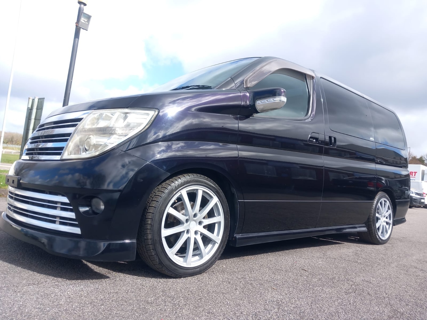 Used Nissan Elgrand 2006 for sale - 78012663: Photo 5