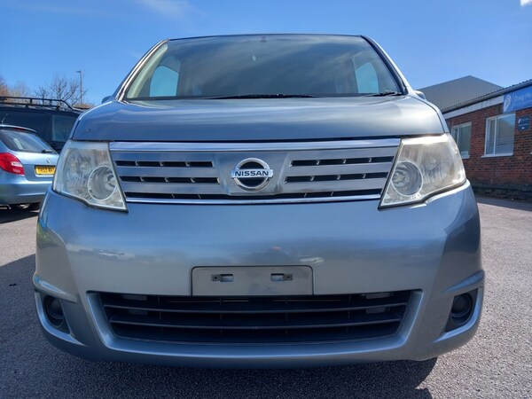 Used Nissan Serena 2010 for sale - 70699792: Photo 26