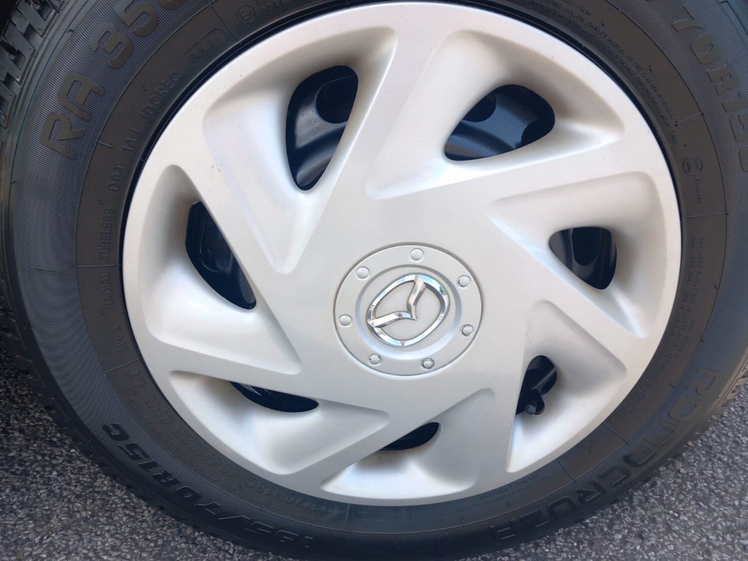 Used Mazda Bongo 2005 for sale - 76316857: Photo 9