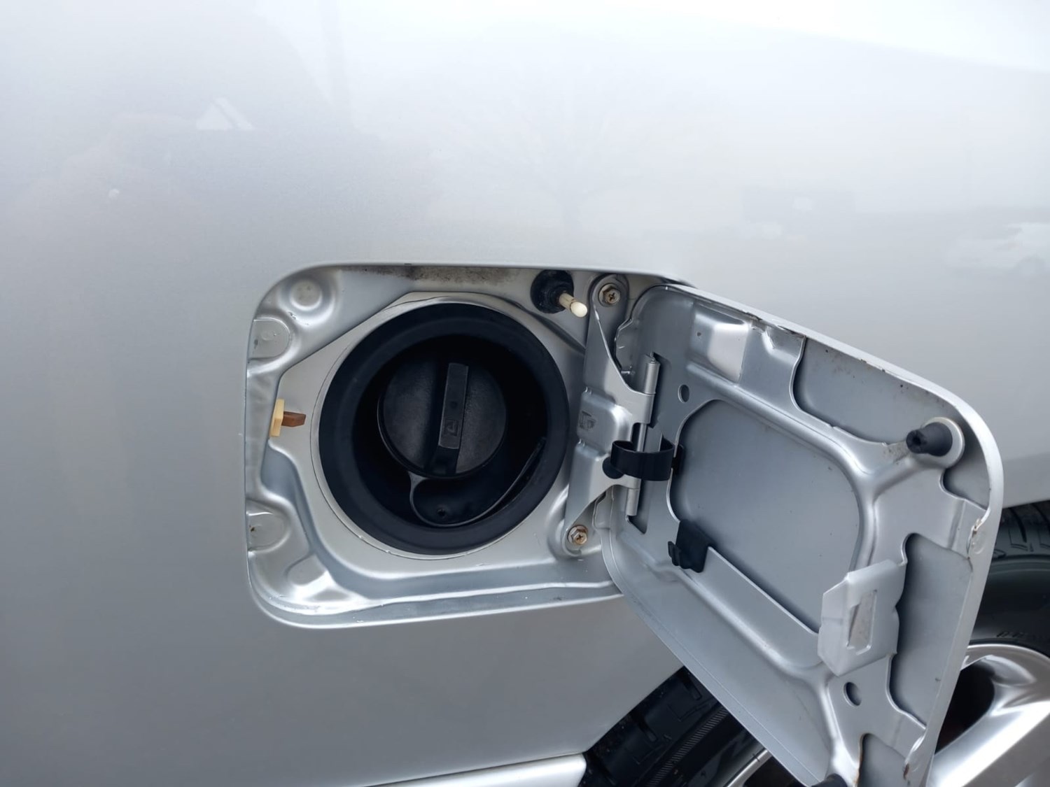 Used Nissan Elgrand 2008 for sale - 76316702: Photo 9