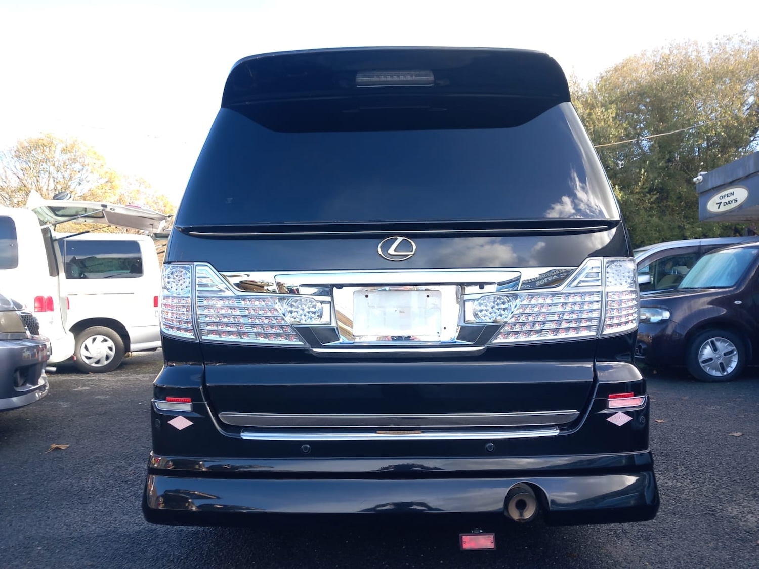 Used Toyota Alphard 2025 for sale - 76518266: Photo 2