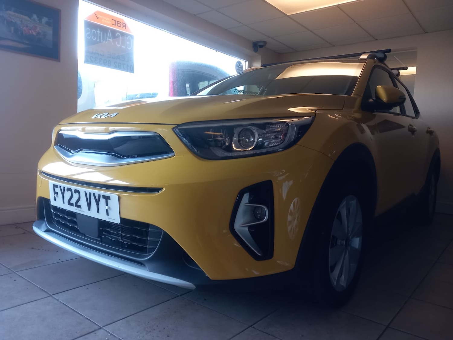 Used Kia Stonic 2022 for sale - 77223385: Photo 2